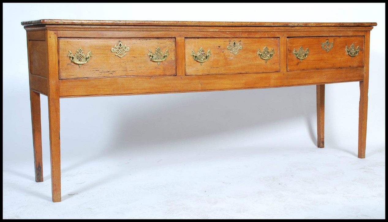 Antique Oak Furniture, English Antique Furniture, Antique Country Painted Furniture: David Swanson Antiques, UK