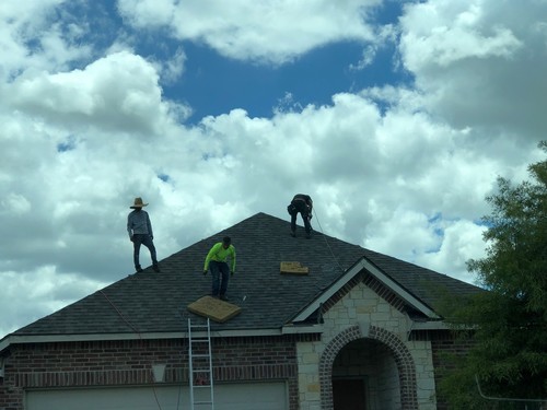 Roofing | Living Earth Remodelers 